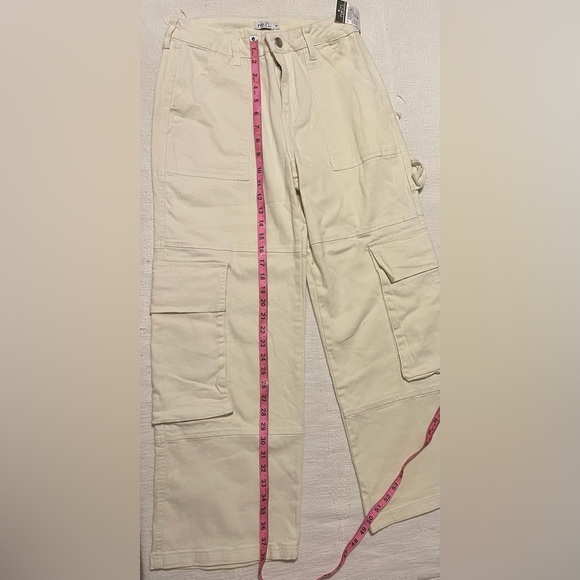 Rue 21 Cream Cargo Pants Wide Leg - Picture 3 of 6